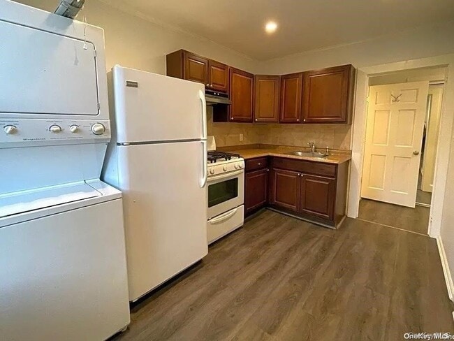 Photo - 7 Green St Unit 2R