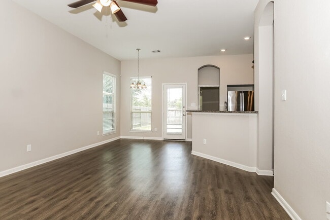 Photo - 131 Brock's Ln