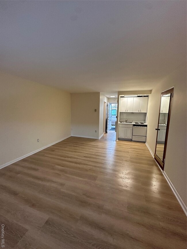 Photo - 36 S Middletown Rd Unit 3