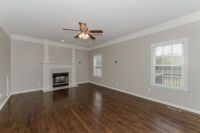 Photo - 2515 Patricia Cir