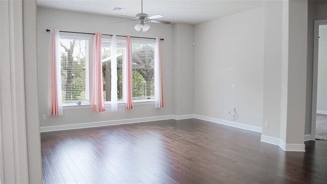 Photo - 184 Fort Cobb Way