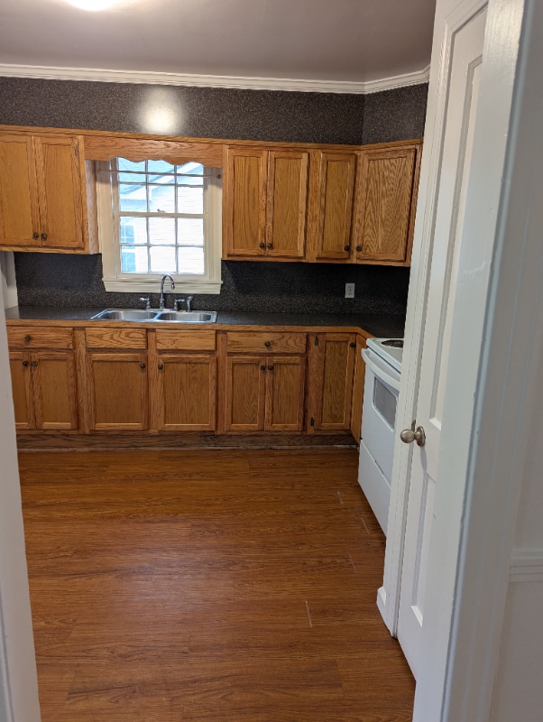 Photo - 817 Modica St