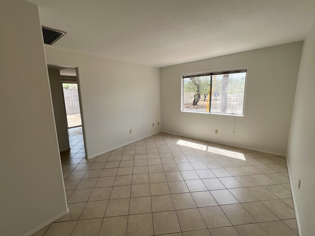 Photo - 1656 N Jerrie Blvd