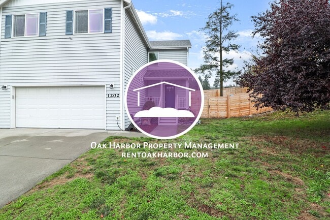 Building Photo - 4 Bedroom 2.5 Bathroom - Redwing - Pet Fri... Rental