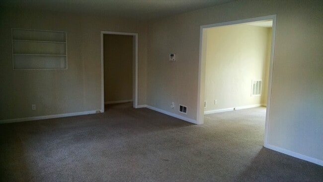 Photo - 7830 Donnelly Ave