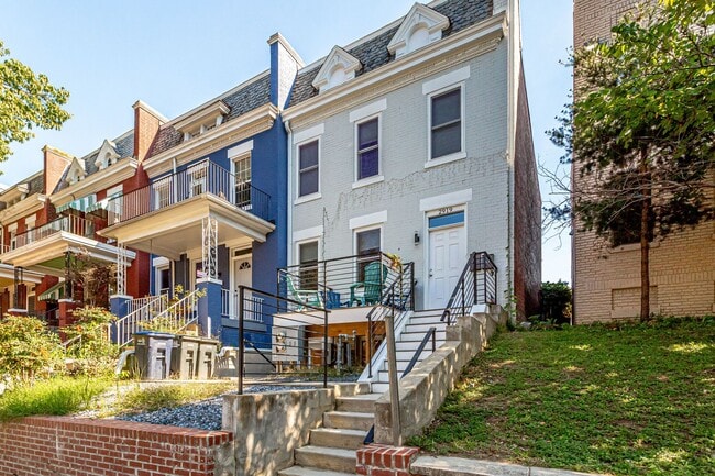 Photo - 2919 11th St NW Apartment Unit A