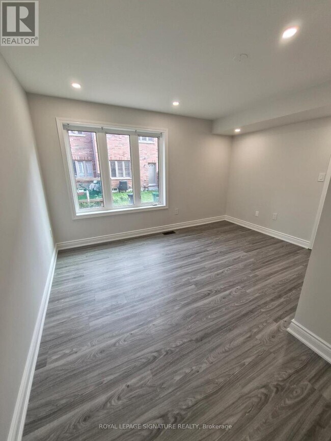 Photo - 31 Shiff Cres