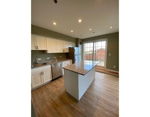 Photo - 534 Commonwealth Ave Unit 6A