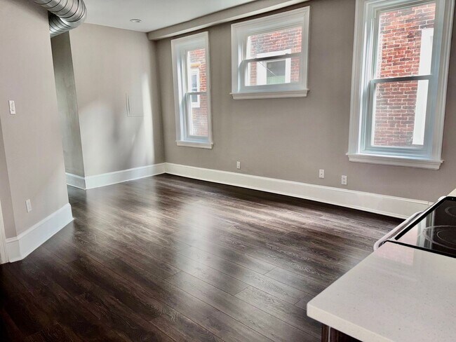 Photo - 4948 Walnut St Unit #2