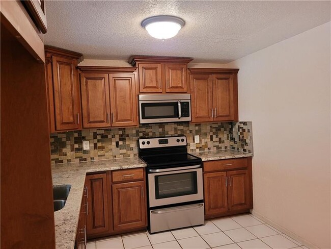 Photo - 2027 Coral Ridge Dr Unit 206 S