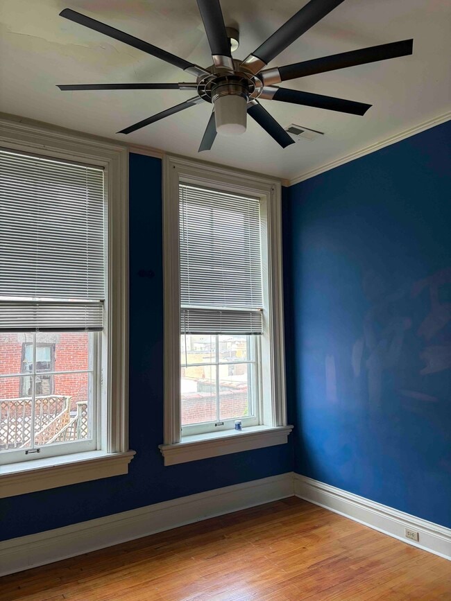 Photo - 1182 Locust St