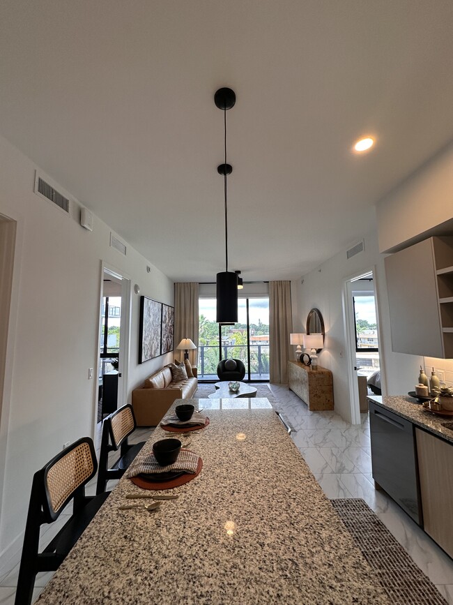 Photo - 2315 NE 171st St Unit B12