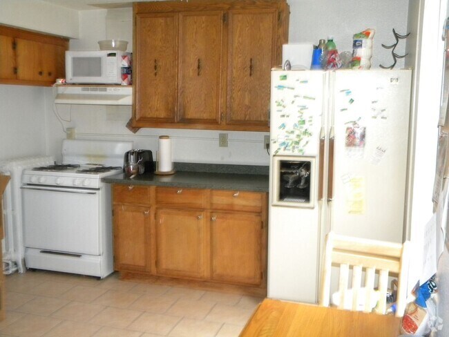Building Photo - 1080-24TH Unit HOUSE