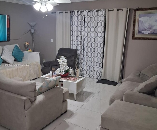 Building Photo - 8007 W 6th Ave Unit L