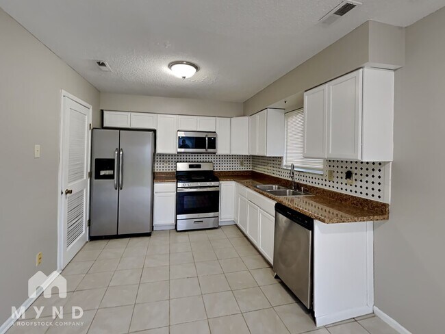 Photo - 1497 Ringfield Dr