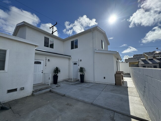 Photo - 14113 Shoup Ave Casa Unidad #A