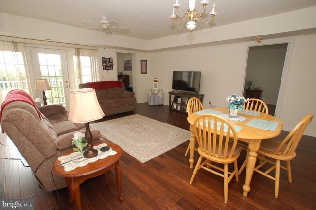 Building Photo - 6403 Centennial Station Dr