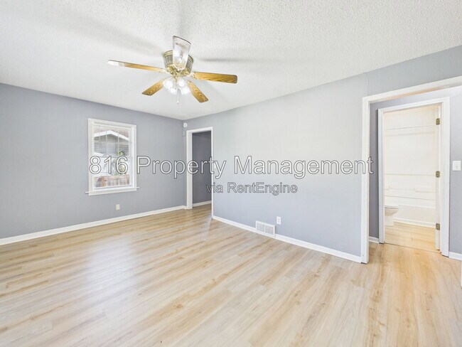 Photo - 5935 Cypress Pl
