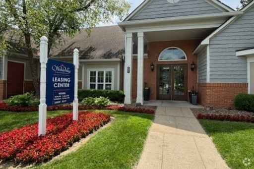 Building Photo - Westbury Village Townhomes