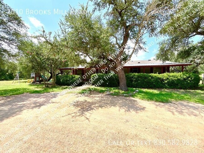 Photo - 1010 Brooks Mill Rd