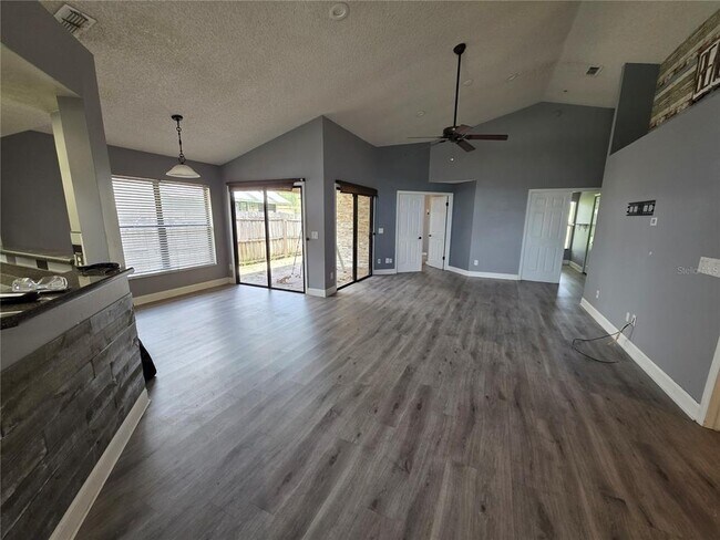 Photo - 2371 Piedmont Lakes Blvd