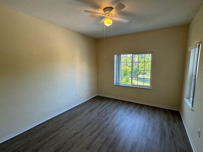 Photo - 605 Fairway Dr Unidad 305