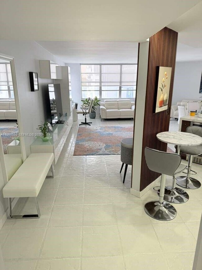 Photo - 2750 NE 183rd St Unit 606