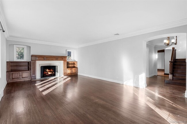 22 Verdun Ave