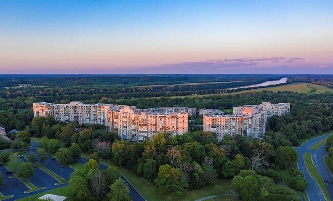 Photo - 2 Bed+Library 2 Bath Condo With Endless Wo... Unit 319