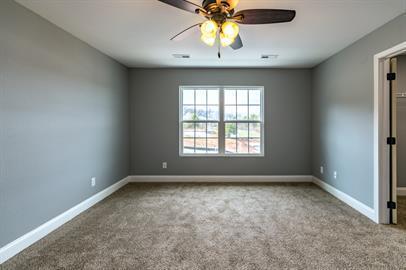 Photo - 910 Warrior Hill Dr