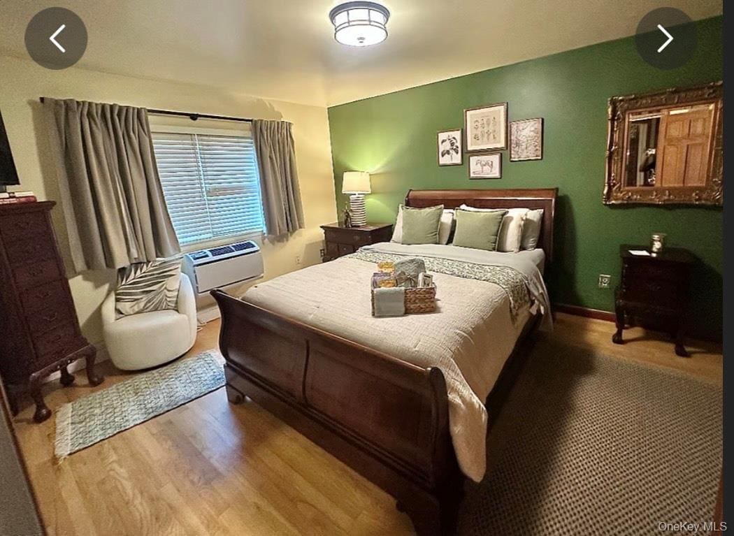 Photo - 144-23 175th St