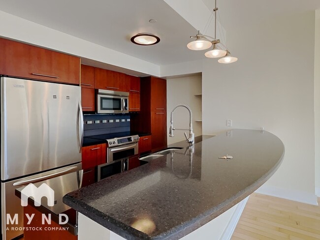 Photo - 603 Davis St Unit 1407