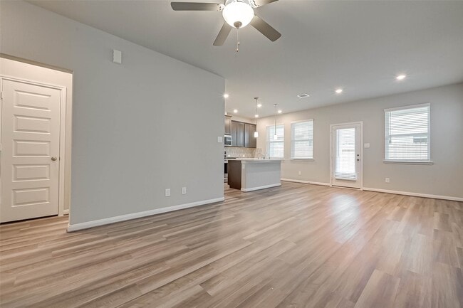 Photo - 1521 Beach Oak Dr