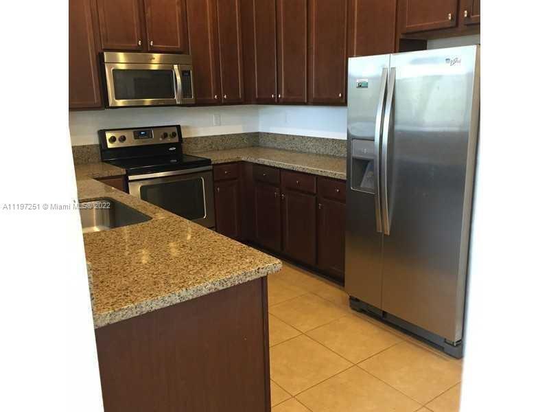 Photo - 14669 SW 9th St