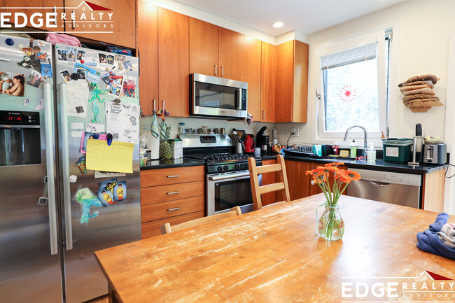 Photo - 133 Elm St Condo Unit 1