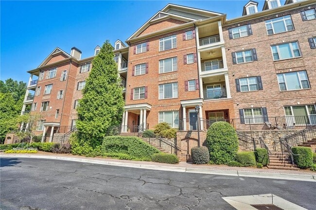 Building Photo - 2300 Peachford Rd Unit 3403 Rental