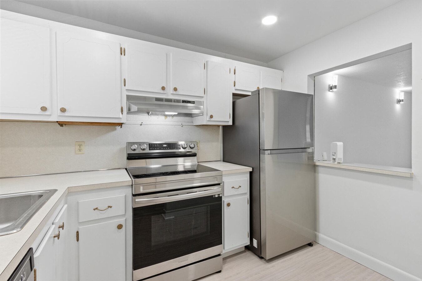 Photo - 1630 Embassy Dr Condo Unit 110