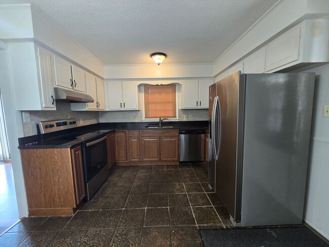 Photo - 622 Garfield Dr