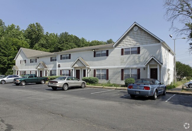 Highland Chateau - Highland Chateau