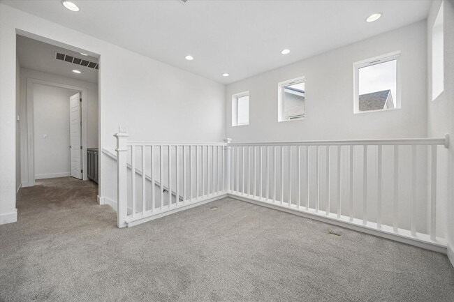 Photo - 1021 Chapote Ter