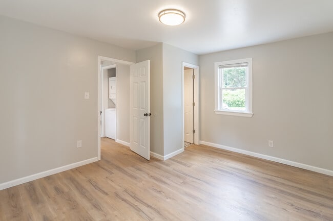 Photo - Newly Renovated House in Accokeek