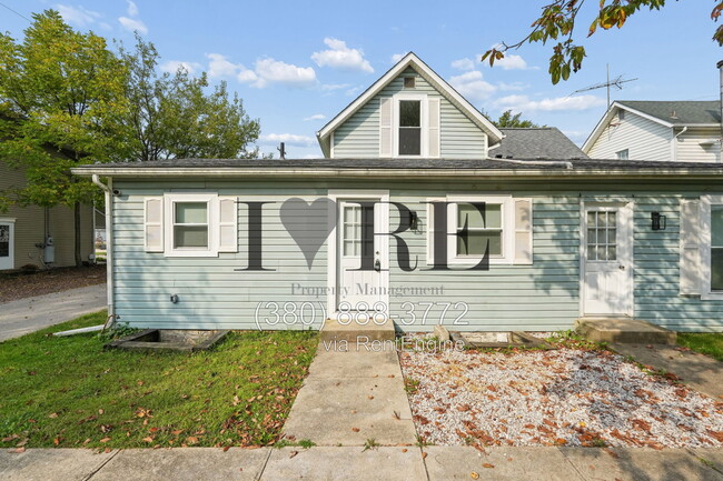 Photo - 375 S Chillicothe St
