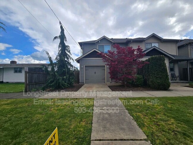 Photo - 1806 College St