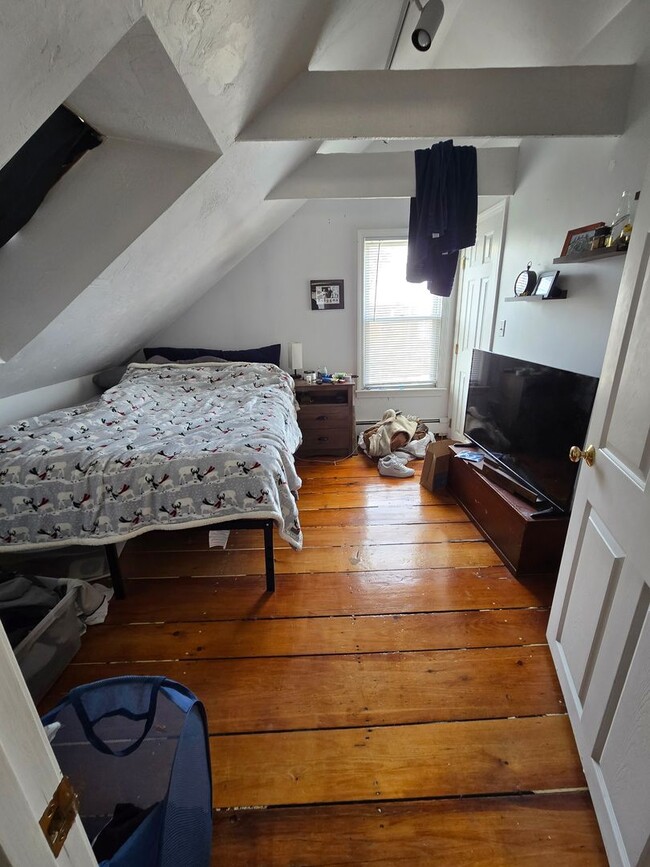 Photo - NO FEE!!  Watertown 3 bed/2 bath with LAUNDRY IN-UNIT and 3 PARKING SPOTS