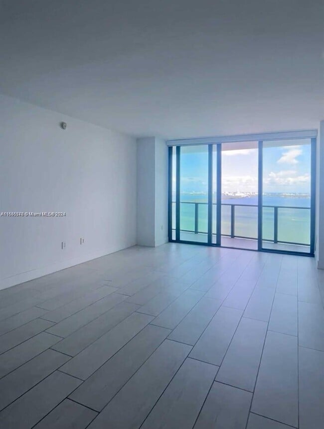 Photo - 460 NE 28th St Unit 3702