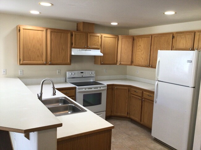 Photo - 19403 Valley View Dr