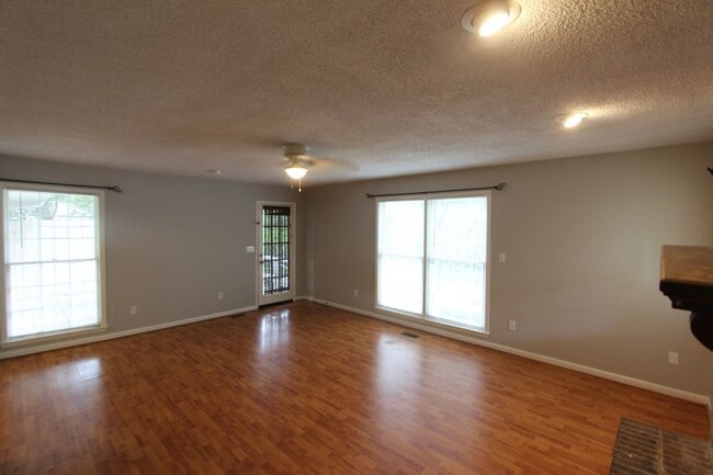 Photo - Lovely Duplex For Rent