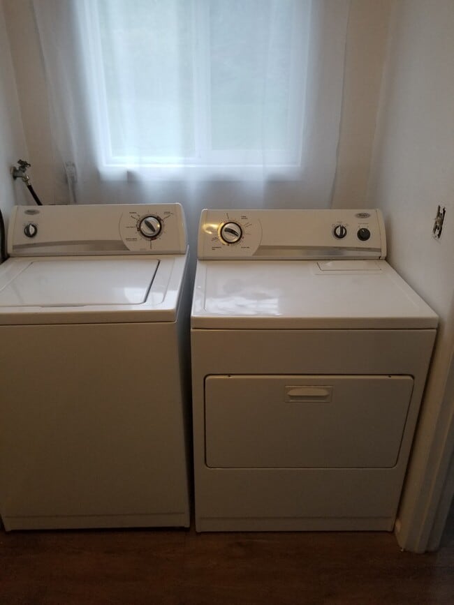 Photo - 2500 Howard Ave Unidad 3