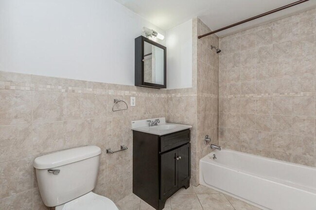 Photo - 125 43rd St Unit 803