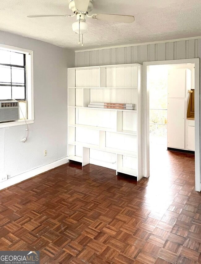 Building Photo - 1443 Oxford Rd NE Unit 2